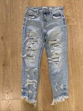 KanCan Light Blue Distressed Ankle Crop Jeans